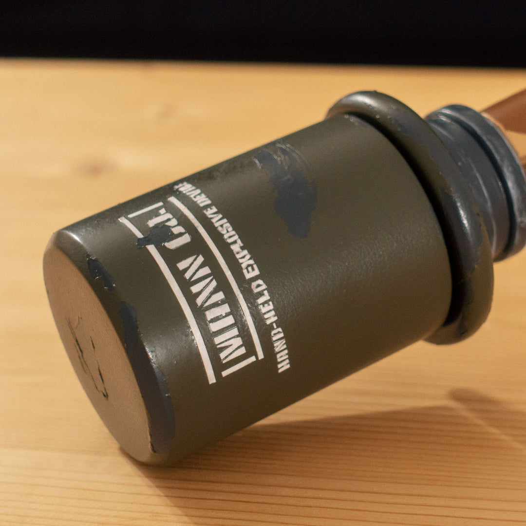 A TF2 Caber Prop for your cosplay and collection! Comes with 2 swappable heads secured with a strong magnet at the center of the handle. Serials is hand cut varnished over so it never fades.