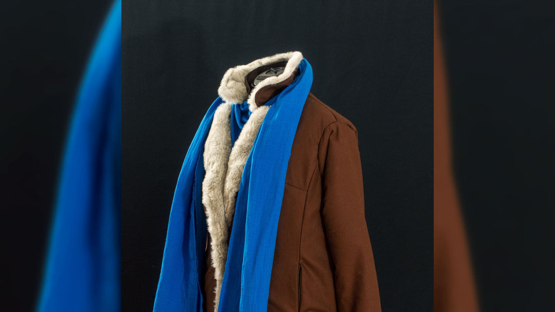 Caleb Widogast Level 1 fur coat from Critical Role's Campaign 2, great for cosplay or winter! Comes in clean or weathered! Cotton weave and faux long haired fur lining.