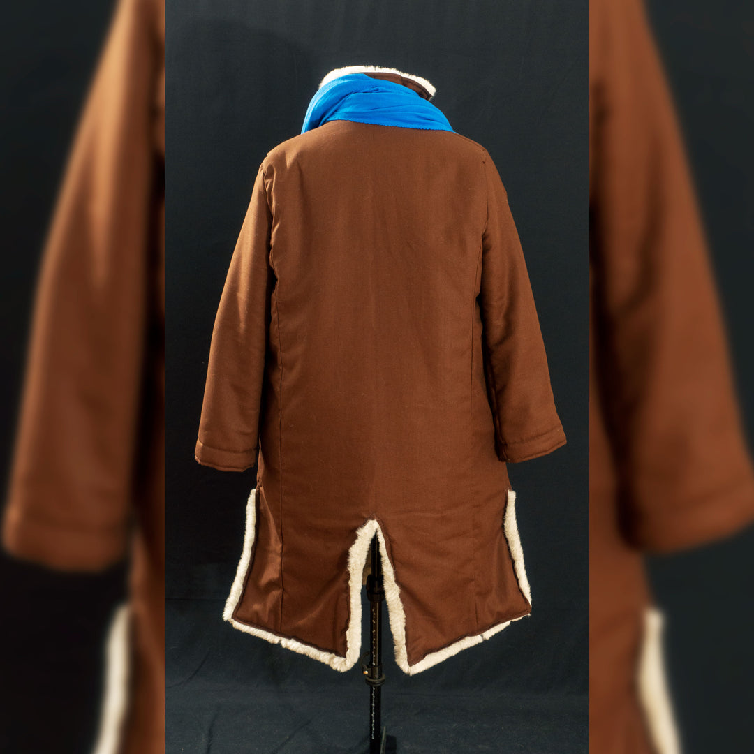 Caleb Widogast Level 1 fur coat from Critical Role's Campaign 2, great for cosplay or winter! Comes in clean or weathered! Cotton weave and faux long haired fur lining.