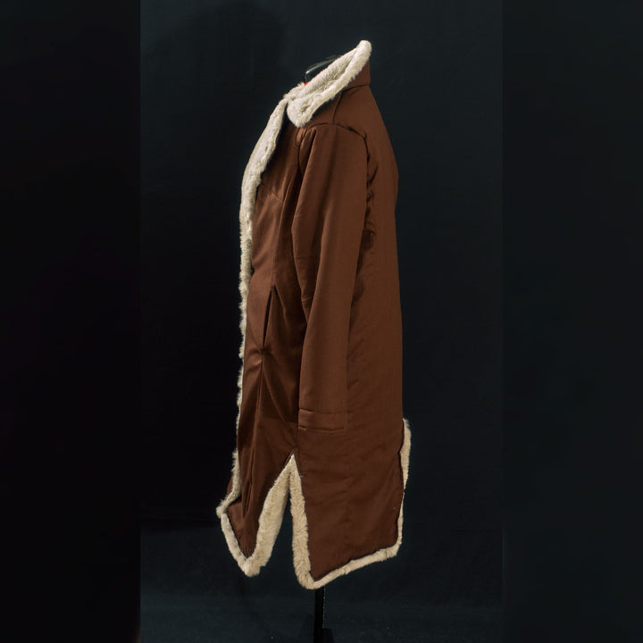 Caleb Widogast Level 1 fur coat from Critical Role's Campaign 2, great for cosplay or winter! Comes in clean or weathered! Cotton weave and faux long haired fur lining.