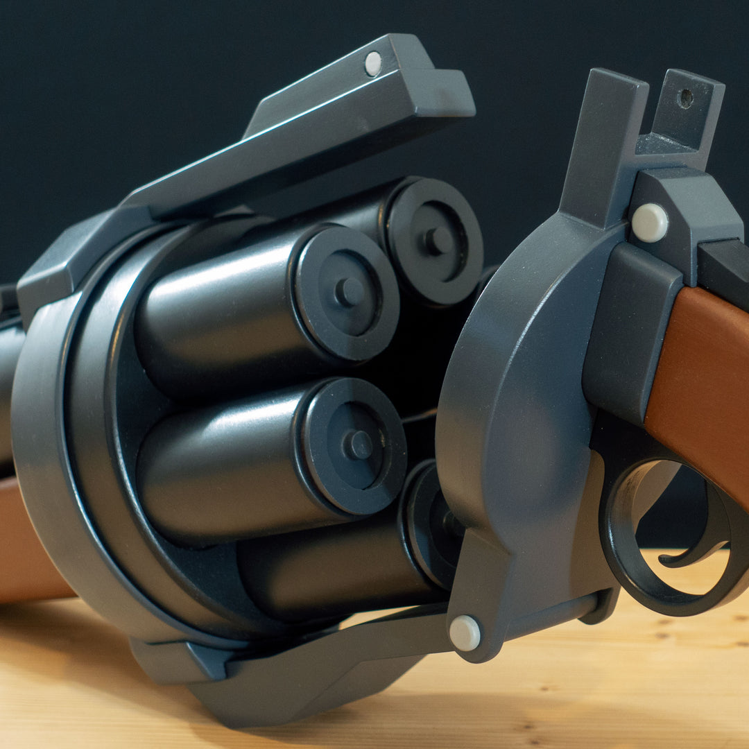 A TF2 Demoman Pipe Launcher prop with moving parts for cosplay or collection! Has the fake glowing projectiles available!  