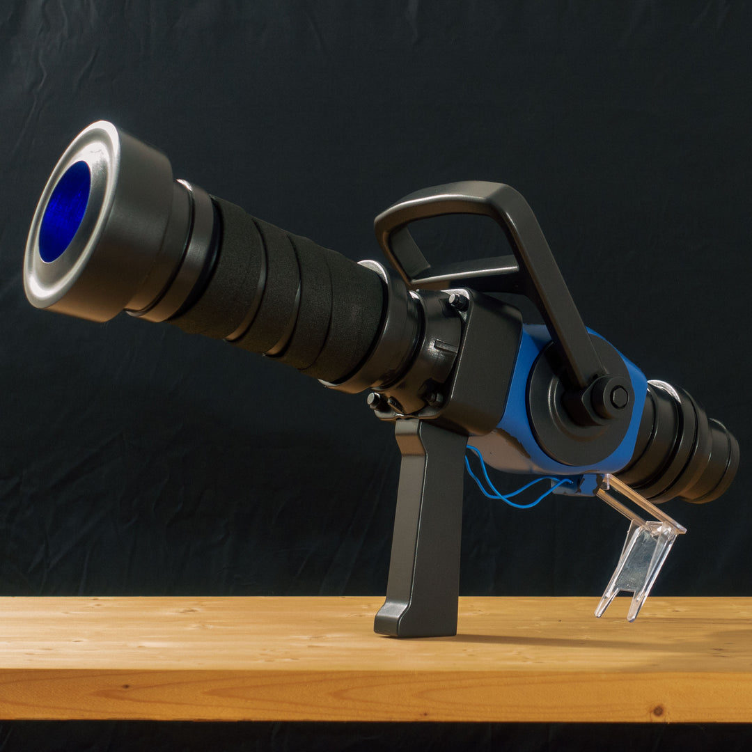 A TF2 Medic Medigun cosplay prop with 2 light modes for its glowing barrel! Has a powerful glow and can be either activated with the handle or without worry with I/O switches!