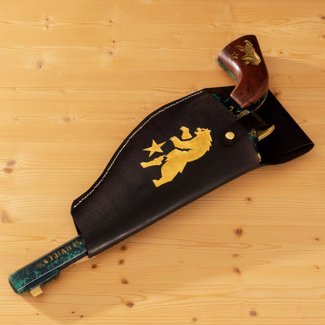 An engraved leather for our FNV inspired Ranger Sequoia cosplay prop, all filed later over the bear logo with golden pigments and hand sewn.