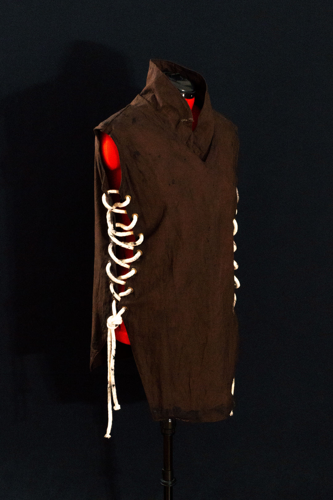 Caleb Widogast' Level 1 Undercoat from Critical Role Campaign 2! Made with demi-natte cotton canvas that has a separate neck piece. Comes either clean or weathered, good for cosplay or LARP!