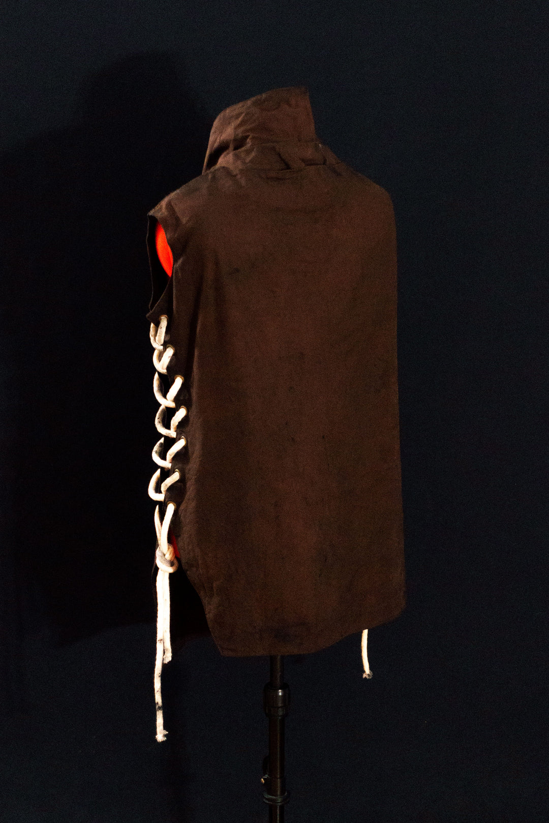 Caleb Widogast' Level 1 Undercoat from Critical Role Campaign 2! Made with demi-natte cotton canvas that has a separate neck piece. Comes either clean or weathered, good for cosplay or LARP!