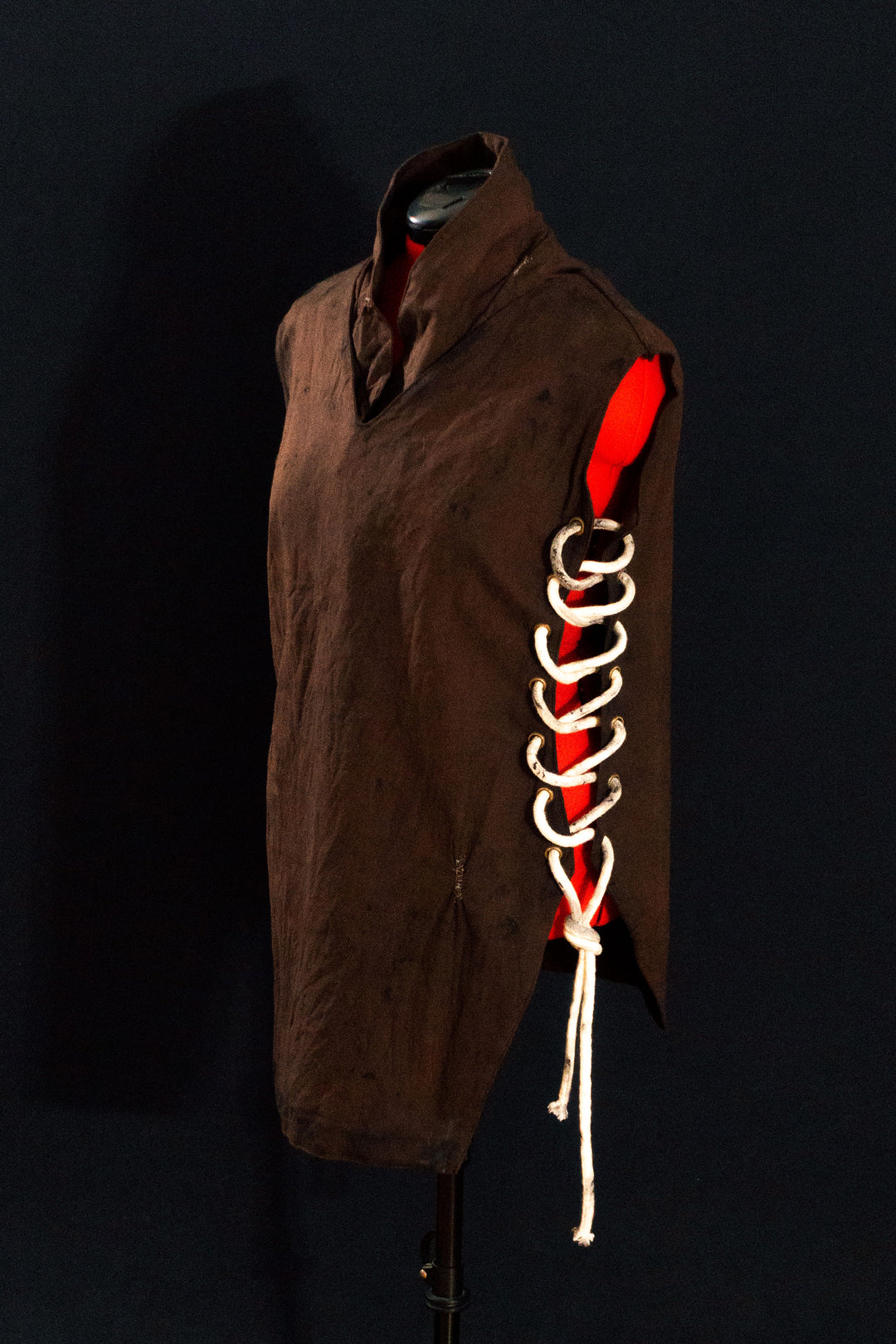 Caleb Widogast' Level 1 Undercoat from Critical Role Campaign 2! Made with demi-natte cotton canvas that has a separate neck piece. Comes either clean or weathered, good for cosplay or LARP!