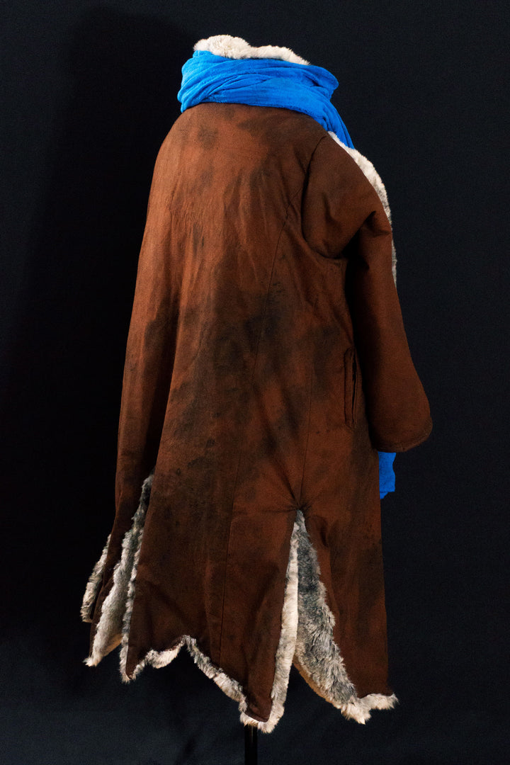 Full set of Caleb Widogast' Cosplay from Critical Role Campaign 1! Includes the level 1: Fur Coat, Scarf, Undercoat, Bandages with the Spell book Holster being an option! Either all clean or weathered.