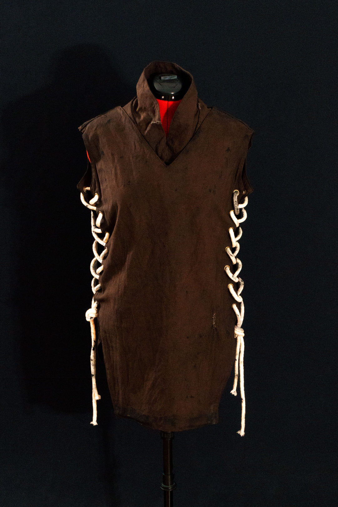 Caleb Widogast' Level 1 Undercoat from Critical Role Campaign 2! Made with demi-natte cotton canvas that has a separate neck piece. Comes either clean or weathered, good for cosplay or LARP!