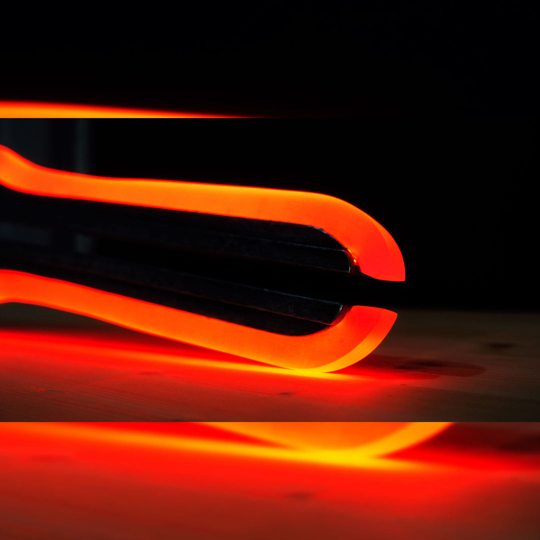 The wonderful glowing cut-through-anything-blade, aka known as the Plasma Cutter from the Outer Worlds, is now available in all colours combined! Pop a battery in the handle and it's game time!