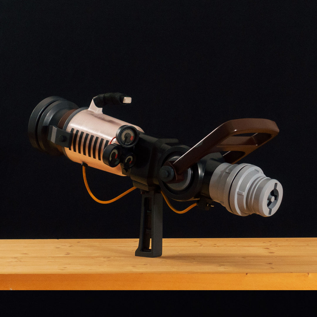 A TF2 Medic Qui-Fix cosplay prop that has two light function for its glowing barrel that is feature in Meet the Real Medic.