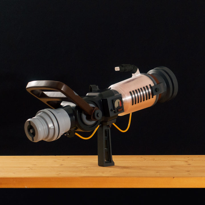 A TF2 Medic Qui-Fix cosplay prop that has two light function for its glowing barrel that is feature in Meet the Real Medic.