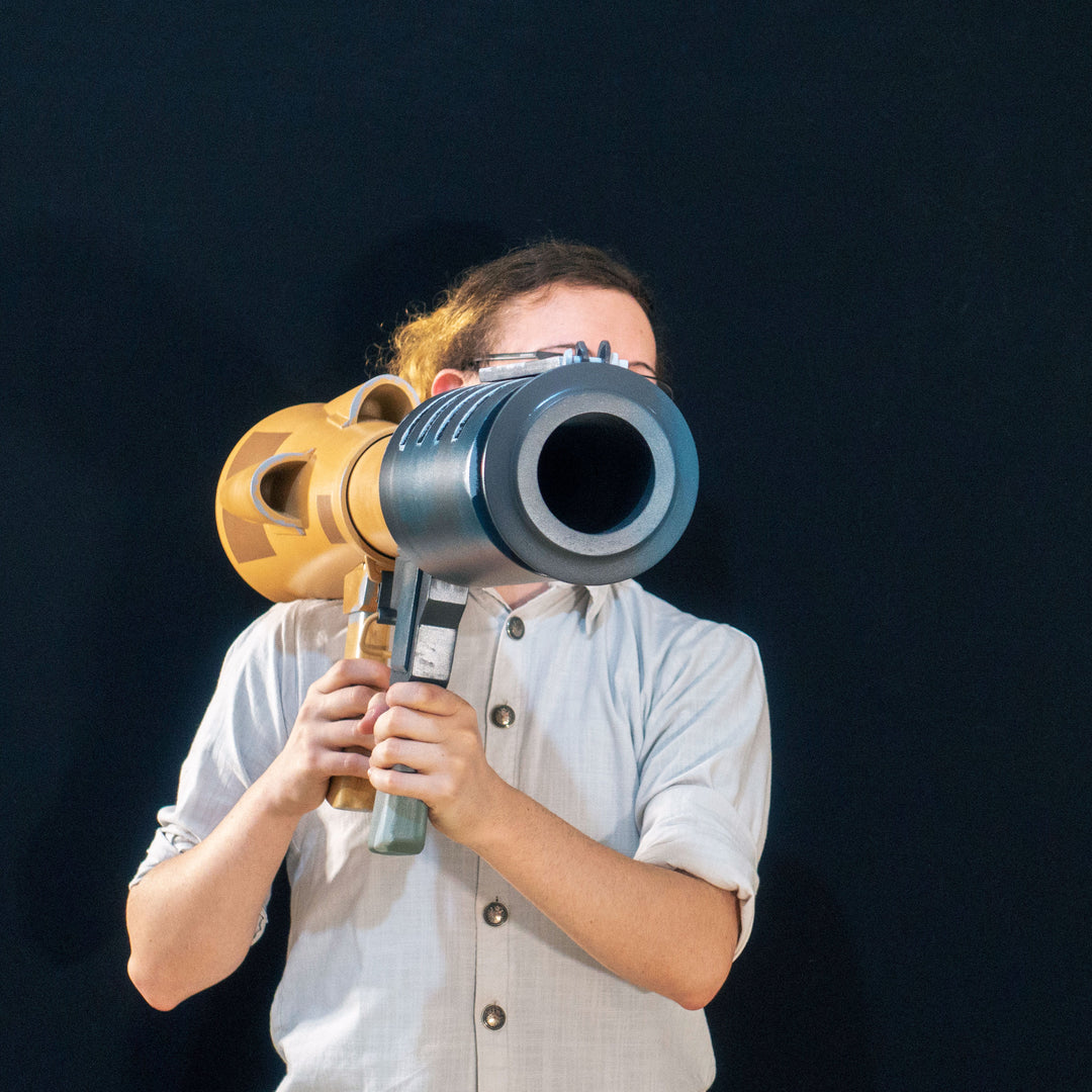 A TF2 Soldier The Original Rocket launcher cosplay prop! Full scale with a steel frame.