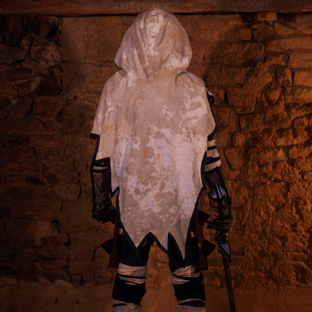 A full Leper cosplay bundle from Darkest Dungeon! Includes the Chest Armour, Wadders, Knee pads, Bandages, Cloak and Sword all with the cell-shadded look!