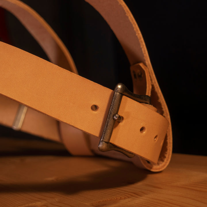 A Leper Mask cosplay prop from Darkest Dungeon! Comes with various kind of straps or none in many colour variants!